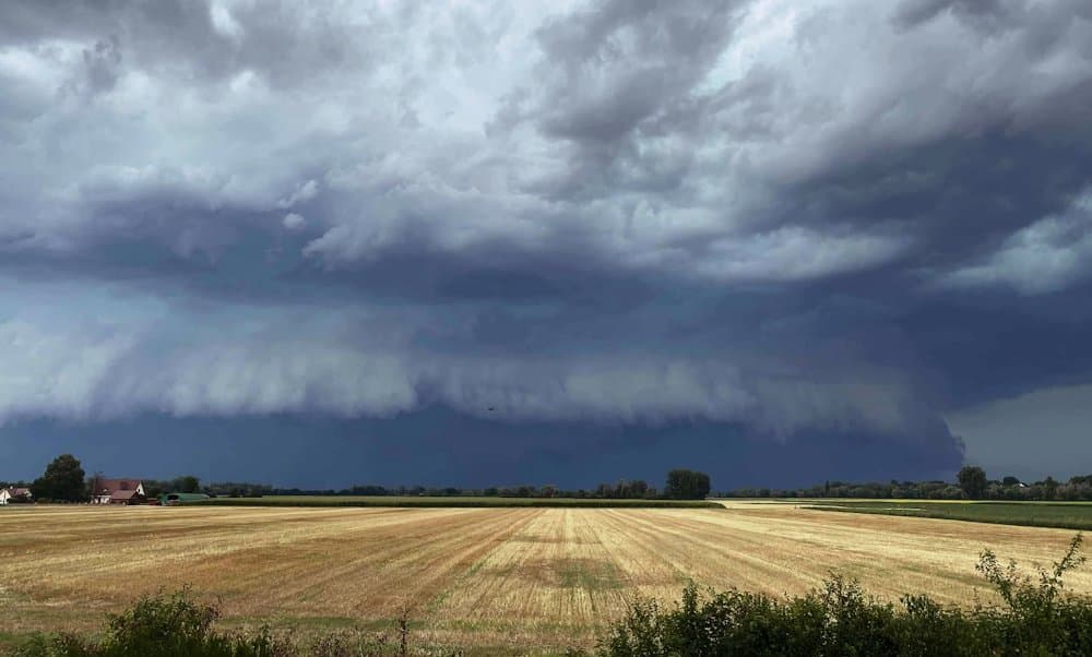 Violents orages de dimanche dans l'Allier, la Saône-et-Loire et le Jura : grêle et rafales destructrices