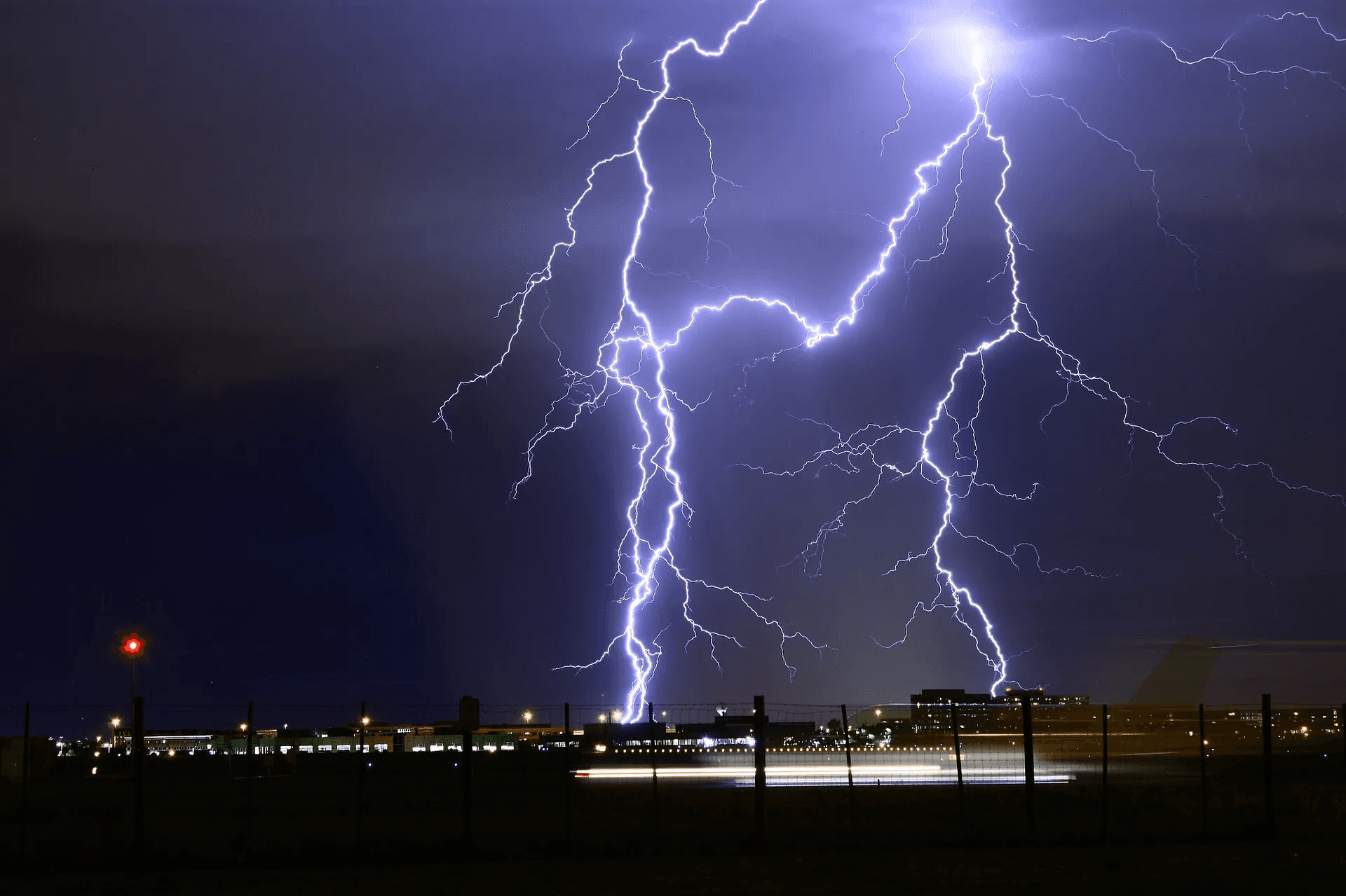 Orages, risque d'inondations et chute spectaculaire des températures pour les journées du patrimoine