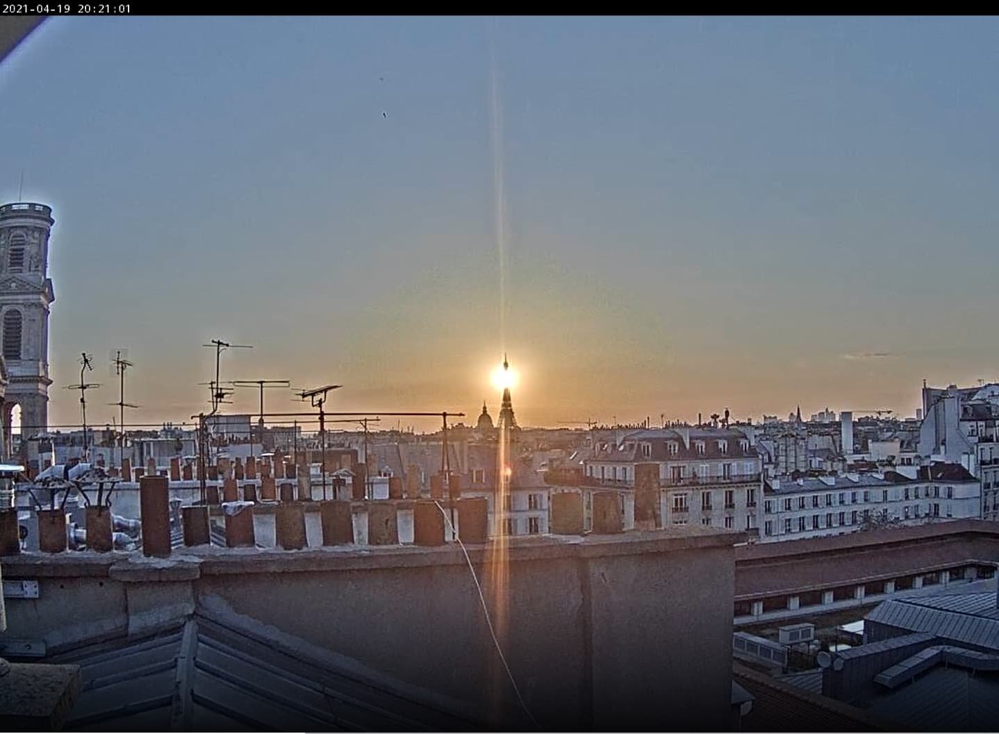 Eiffel et soleil lundi
