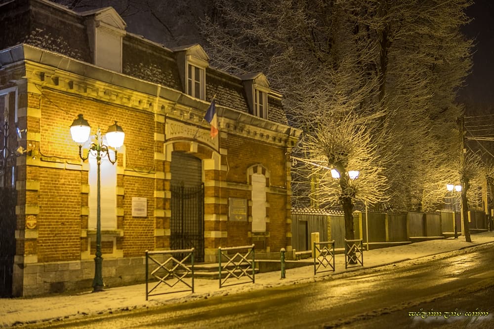 Sous-préfecture enneigée