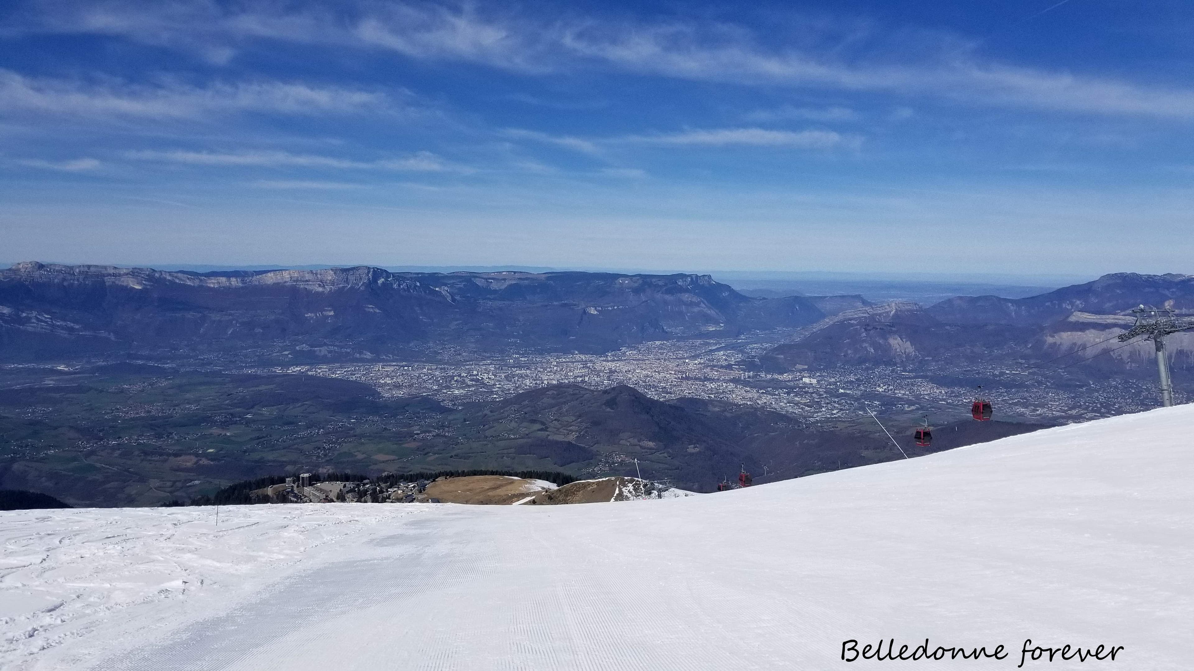 Encore un peu de neige au-dessus de 2000m et presque l'été en vallée A.P.