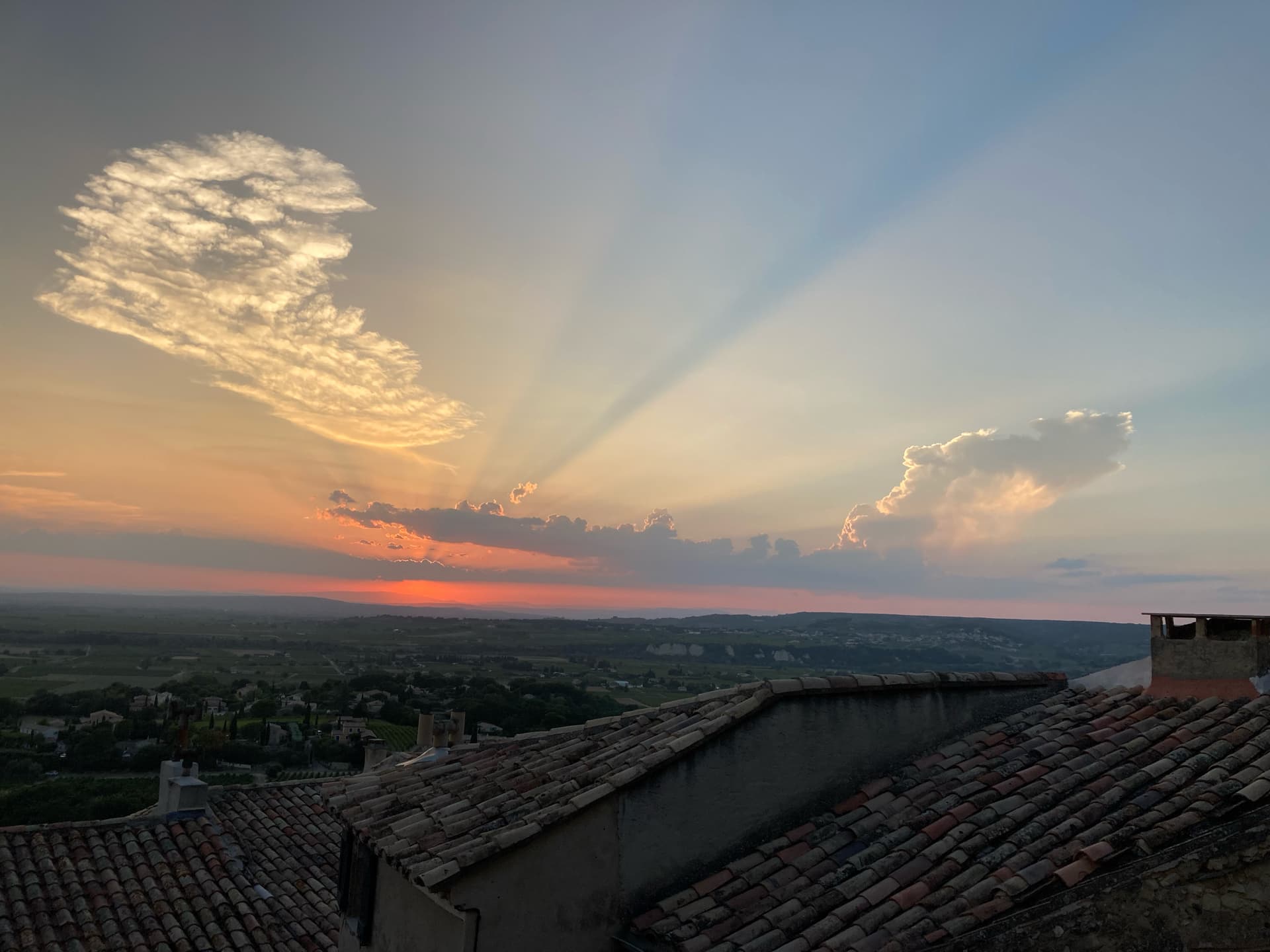 crepuscule-22-aout-2023