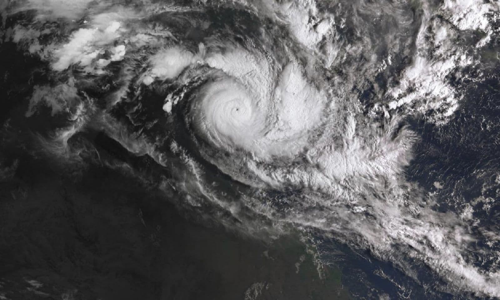 Image d'illustration pour Cyclones Trevor et Veronica - suivi et prévision