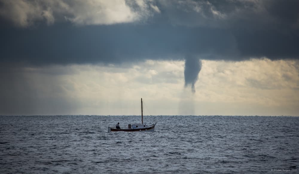 Image d'illustration pour Pourquoi y a-t-il autant de trombes marines près de Gênes ?