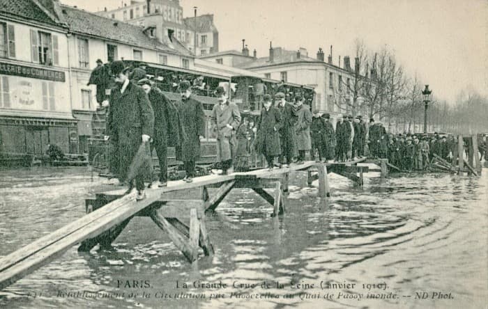 Image d'illustration pour Il y a 110 ans, la crue centennale de la Seine inondait Paris