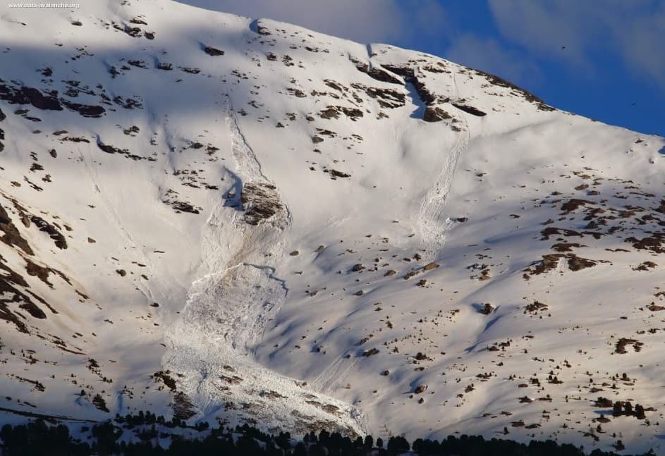 Image d'illustration pour Fréquentes avalanches en Haute Maurienne - Risque maintenu