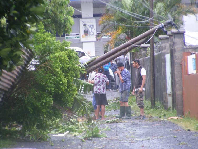 Image d'illustration pour Suivi du cyclone tropical intense Bejisa à La Réunion
