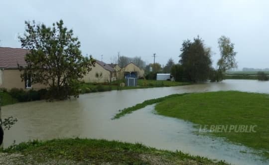 Image d'illustration pour Vent, pluie, inondation et neige en Rhône-Alpes, Auvergne et Bourgogne