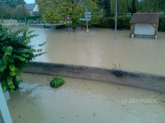 Image d'illustration pour Vent, pluie, inondation et neige en Rhône-Alpes, Auvergne et Bourgogne