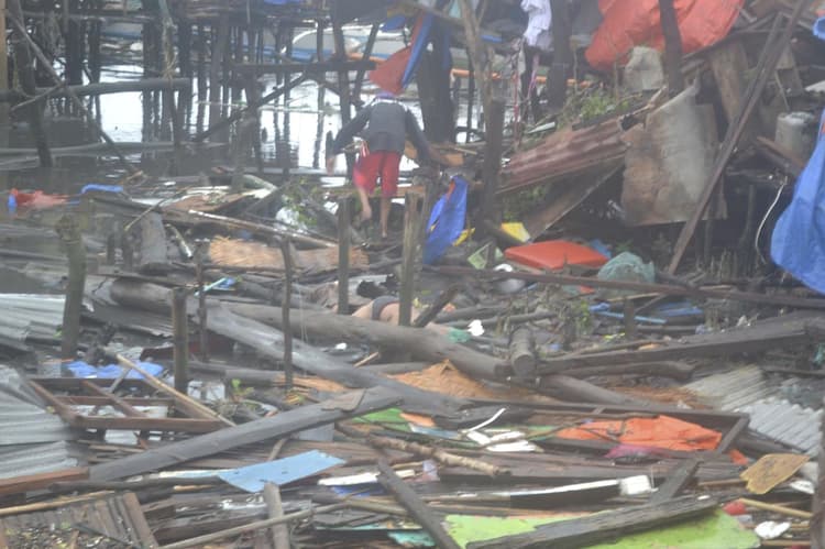 Image d'illustration pour Typhon Haiyan : premier bilan aux Philippines - Vietnam menacé