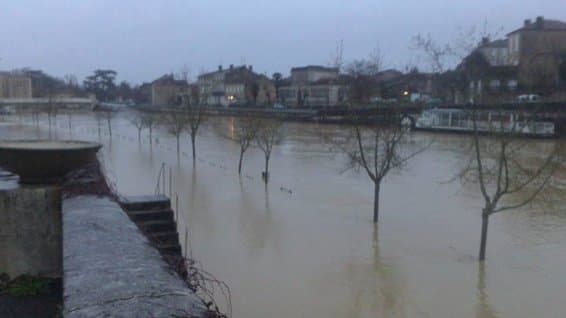 Image d'illustration pour Suivi du mauvais temps dans le Sud-Ouest et près des Pyrénées