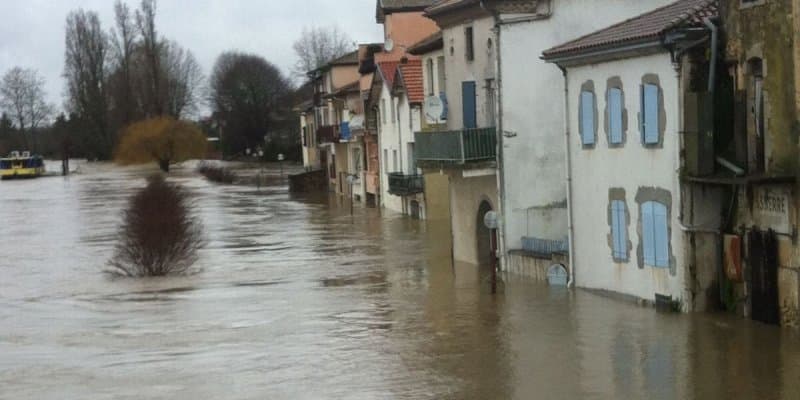Image d'illustration pour Suivi du mauvais temps dans le Sud-Ouest et près des Pyrénées