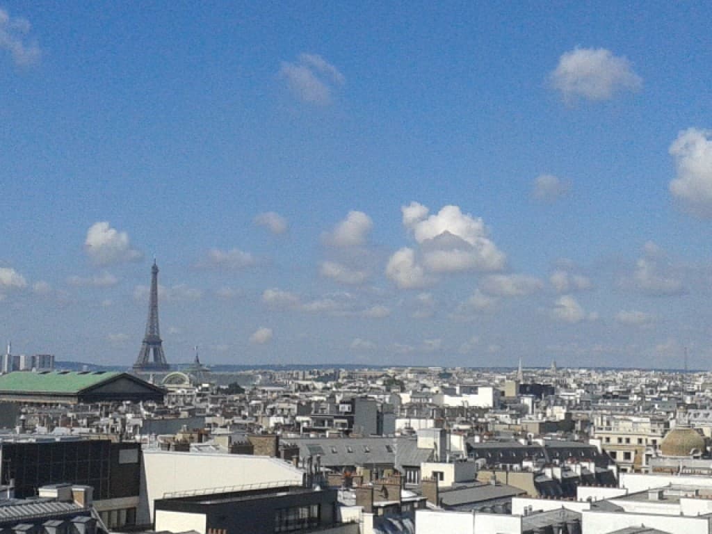 11h00 Les nuages gagnent du terrain