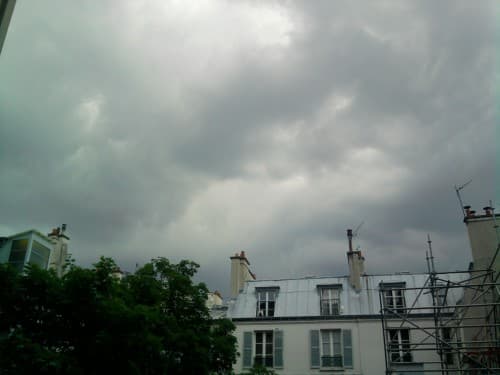 17h30 L'orage évitera-t-il la capitale ?
