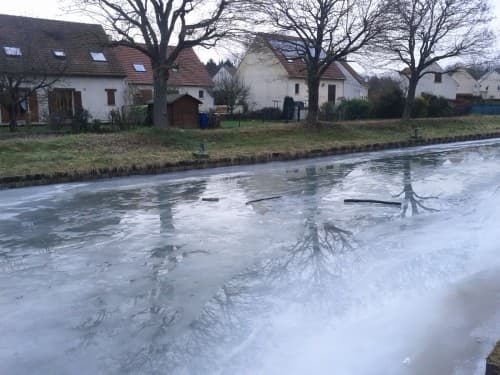 Des beaux reflets sur la glace
