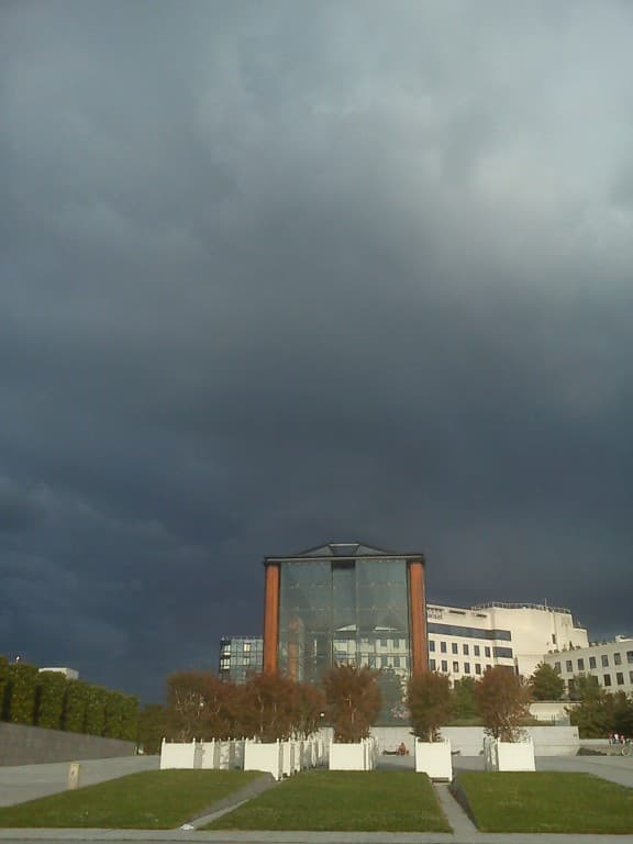 En attendant l'orage