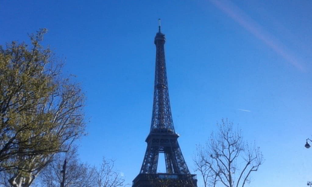 la belle se dévoile