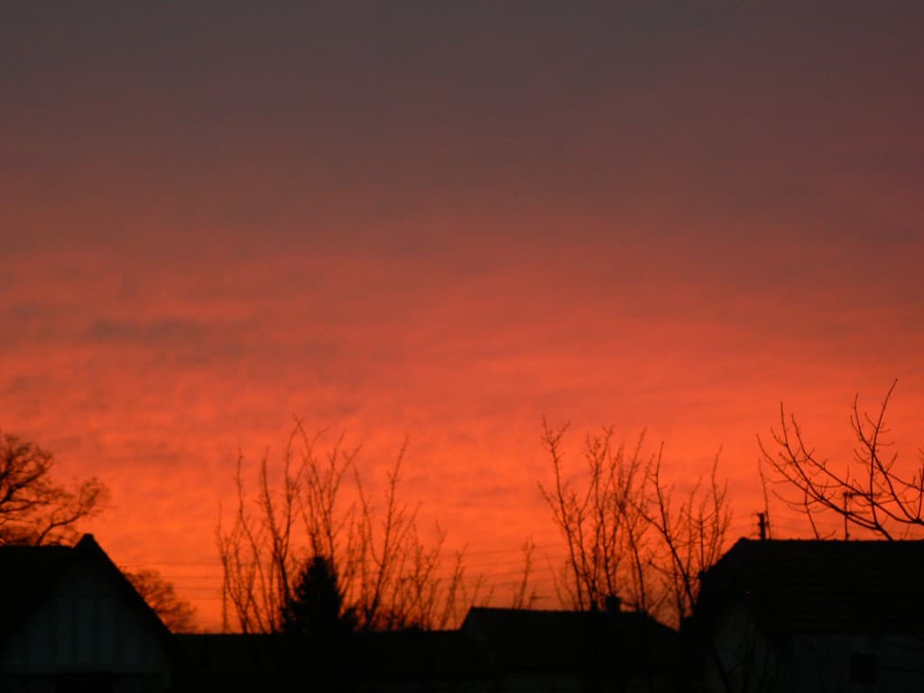 Le ciel voit rouge ce matin