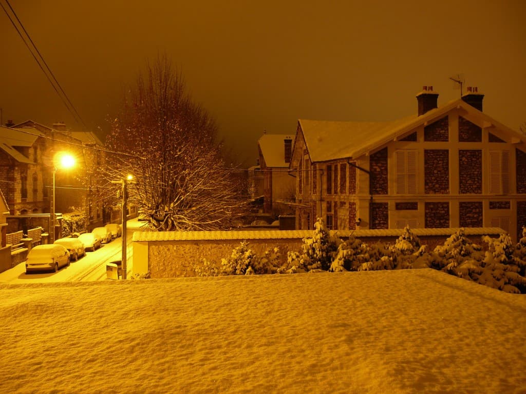 MELUN SOUS LA NEIGE