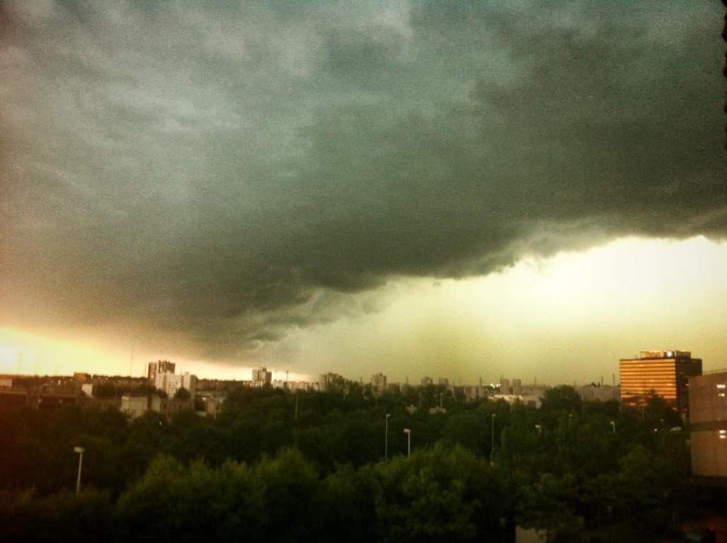 Arrivée d'un monstre sur Paris