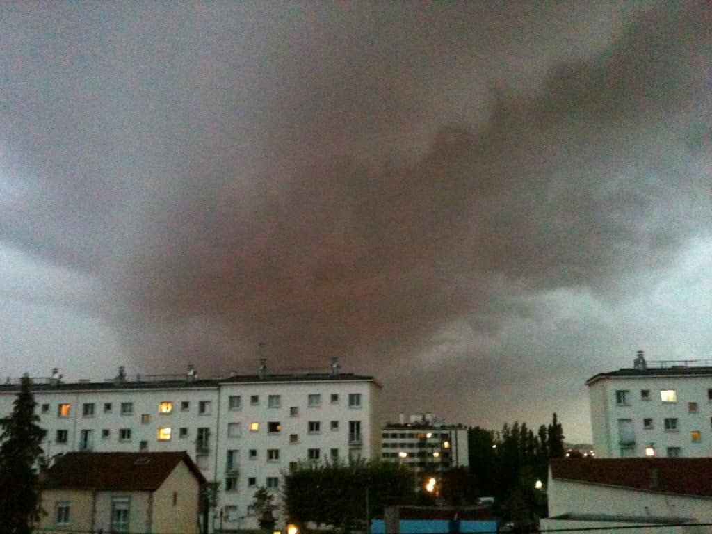 Cumulus tres grandus