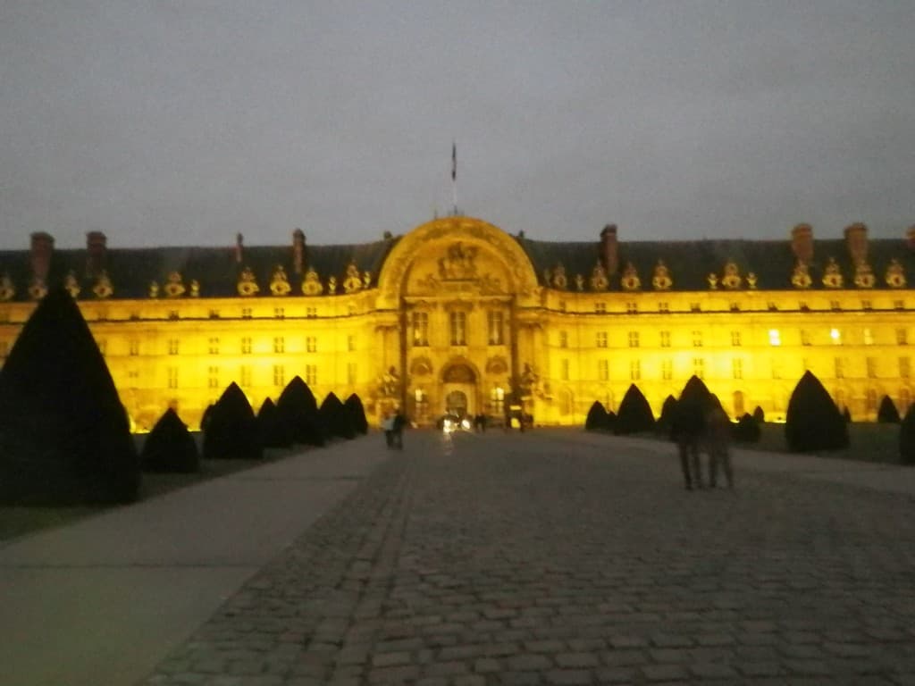 Ecole Militaire à la Ste Barbe