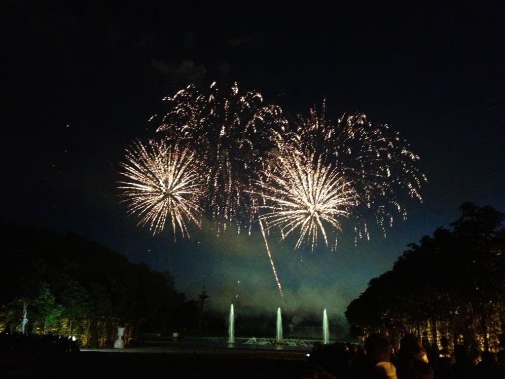 Feu d'artifice par temps calme