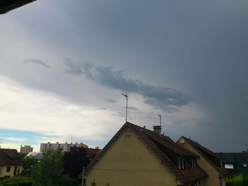 L'orage vient de passer au Mans (72)