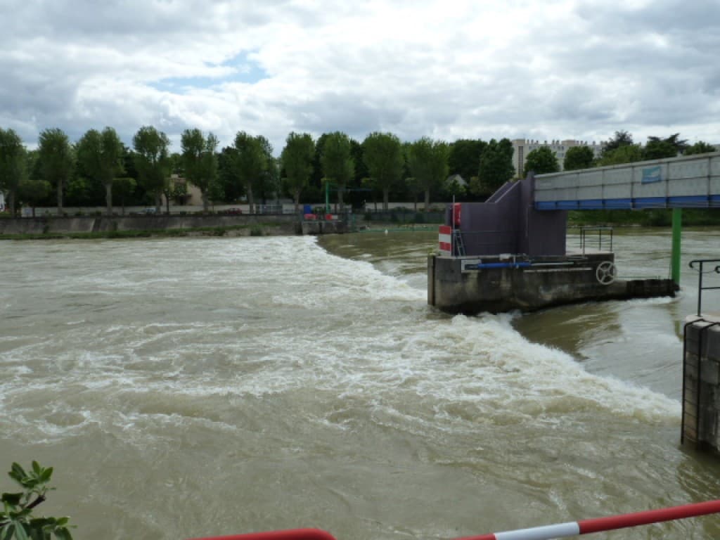 le barrage de Joinville, le 12 mai 2013