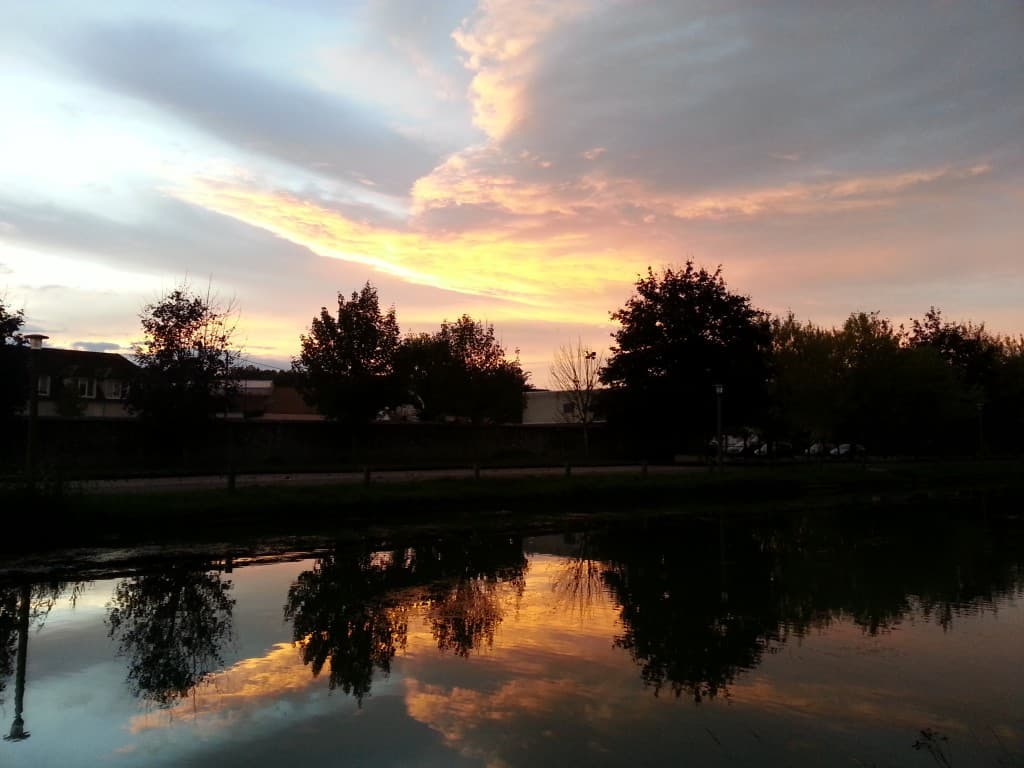 le soleil se couche à Nemours