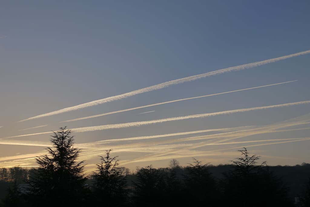 Les traînées d'avions