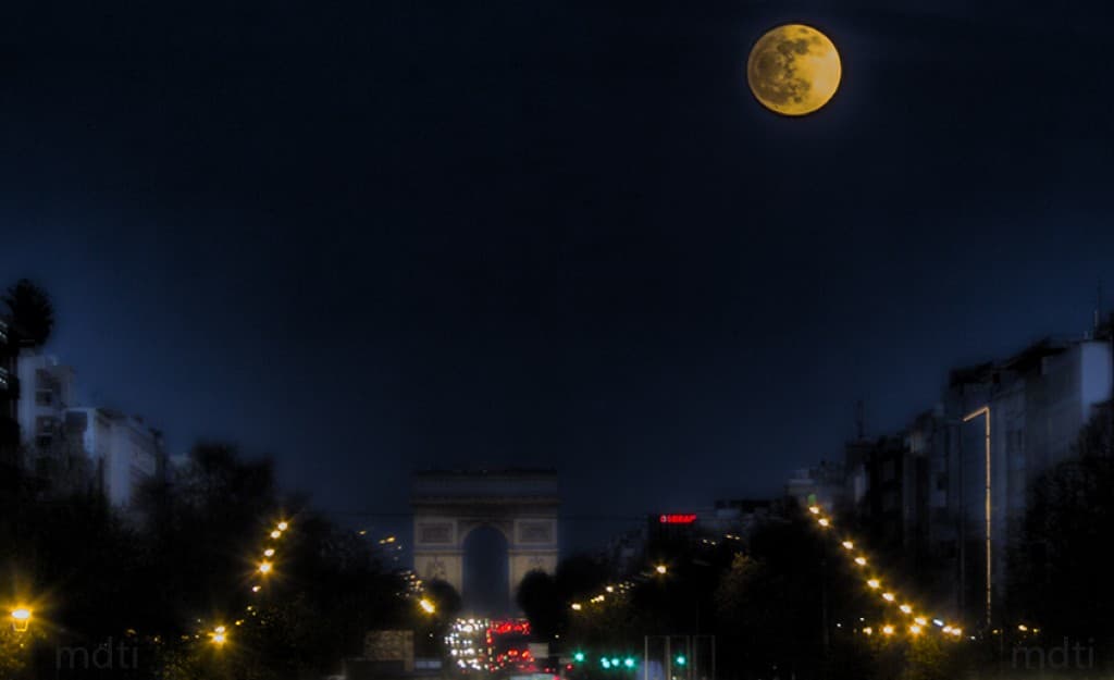 lune rousse