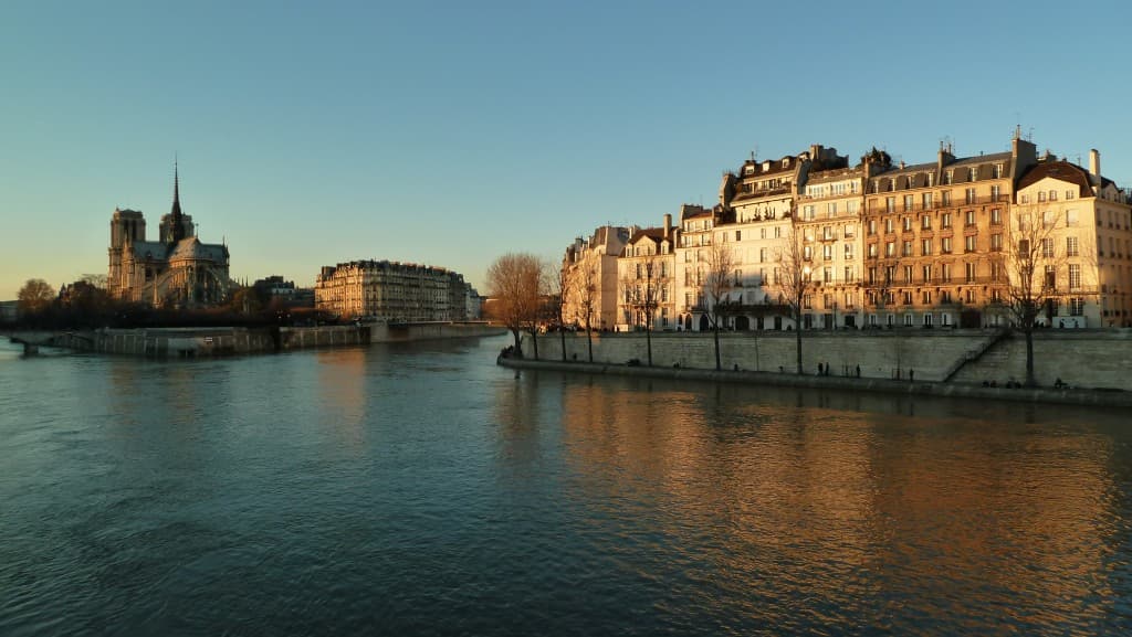 Paris mise en Seine