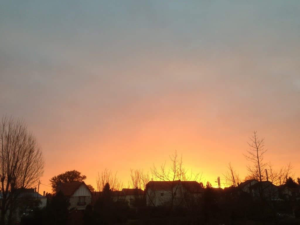 Petit brasier matinal pour se réchauffer