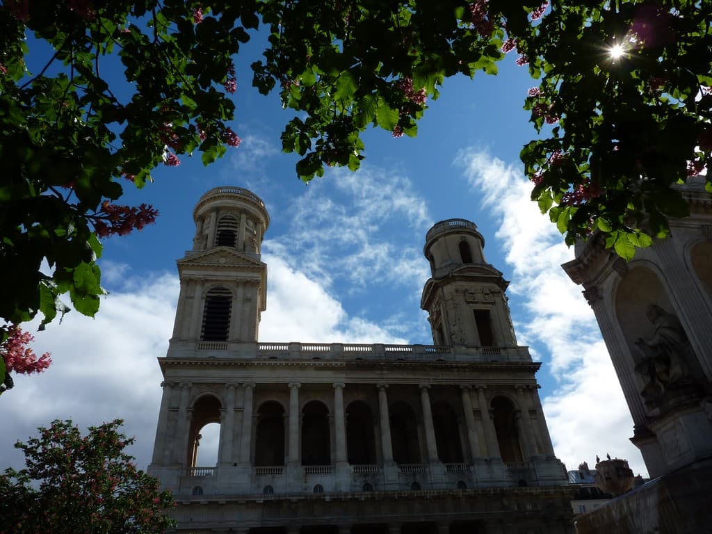 Saint Sulpice sous le soleil
