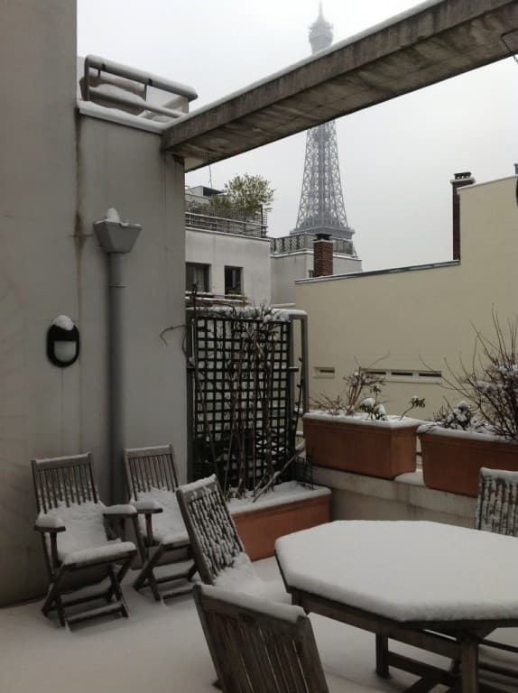Tour Eiffel - 5 cm de neige 