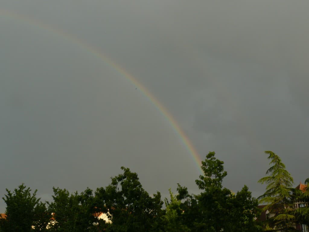 Arc en ciel du soir, espoir ?