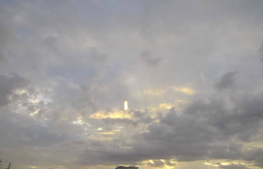 ciel marbré a l'ouest