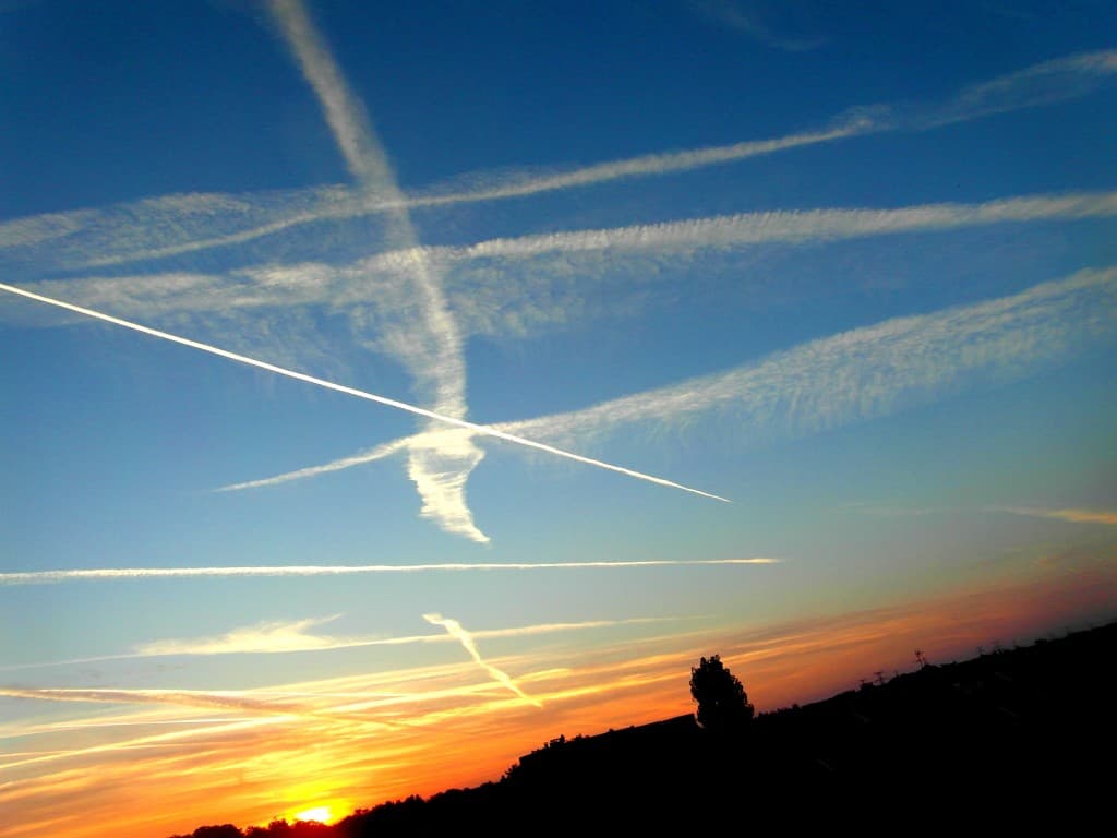 Contrails du matin