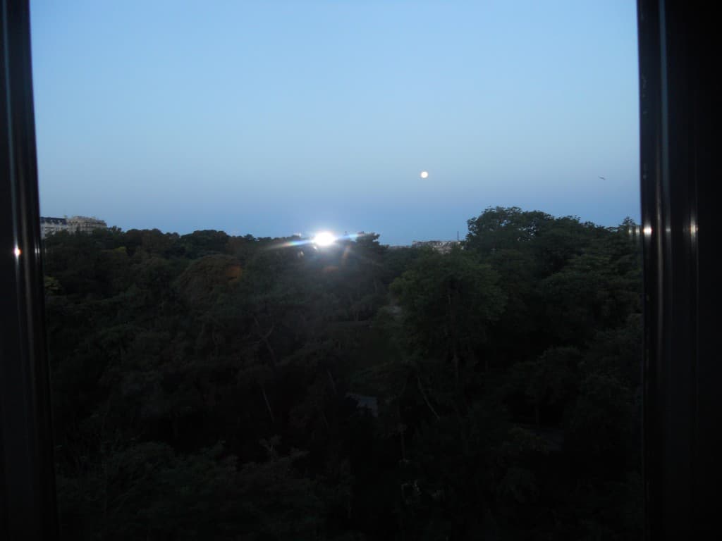 lune à 6 heures du matin