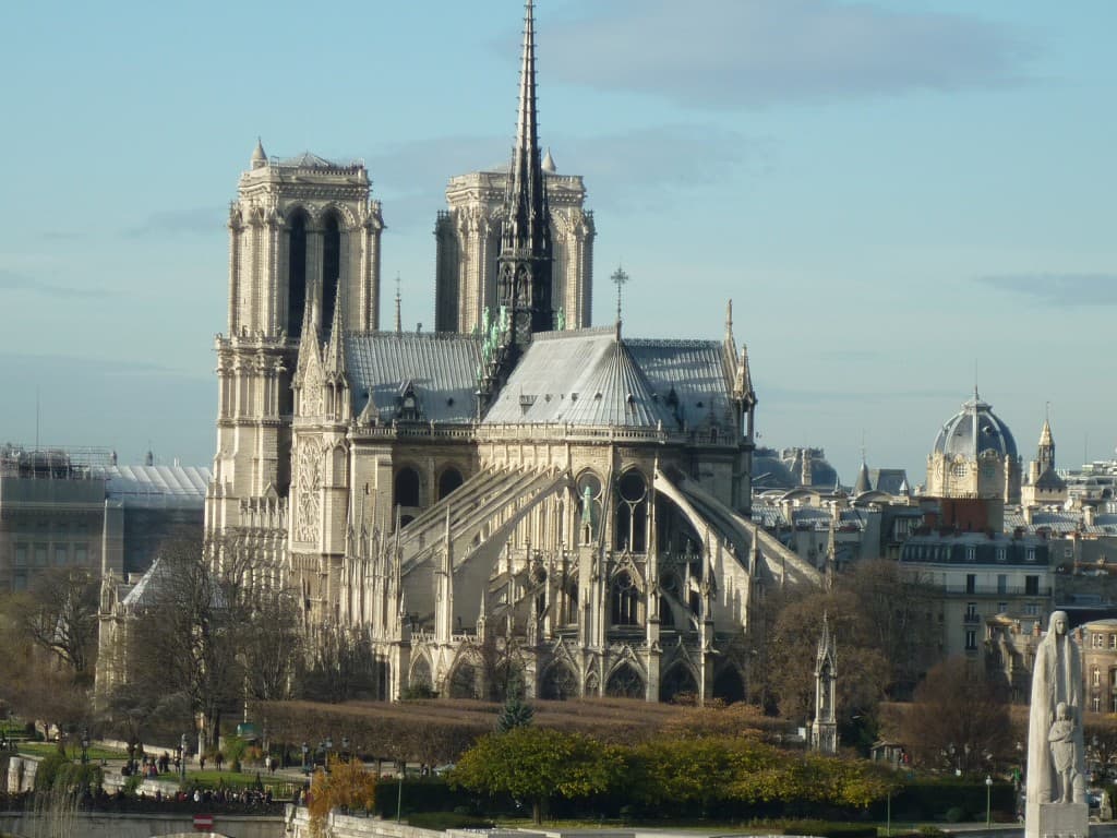 NOTRE DAME... ESTIVALISSIME !!