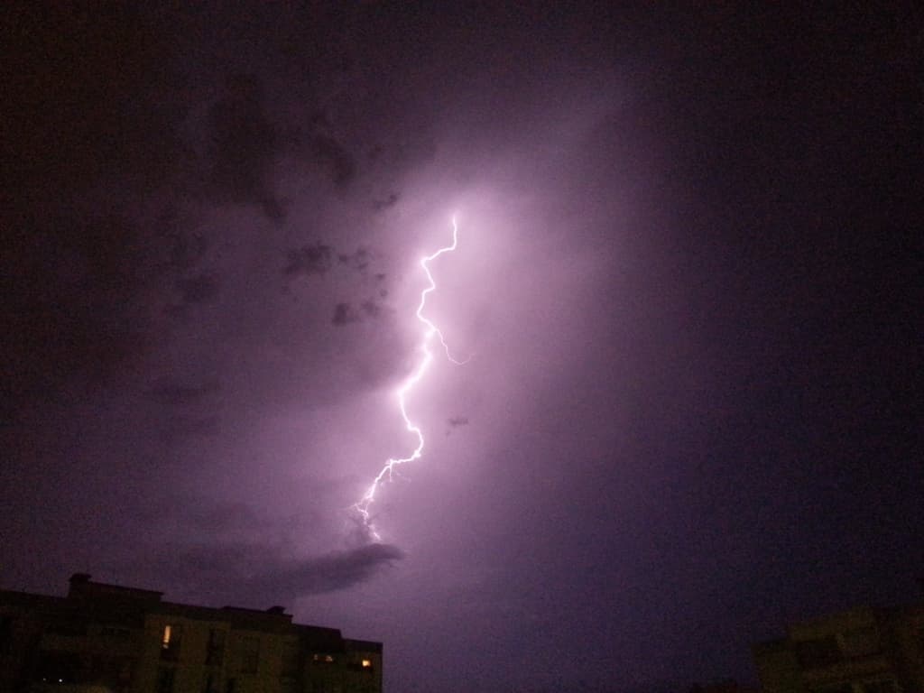 Orage en folie! 1 par seconde!