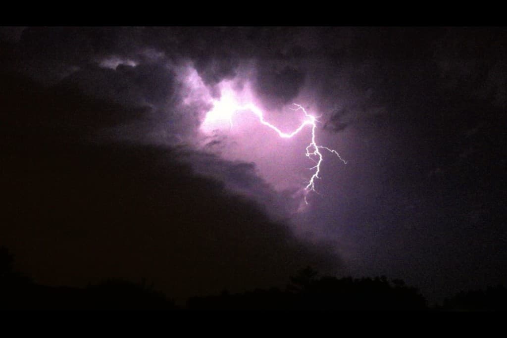 Violent orage sur le 95