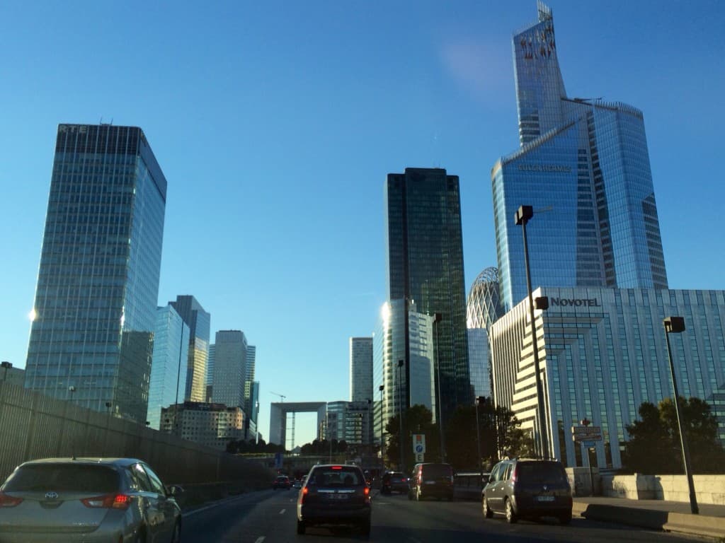 Arrivee sur la Defense