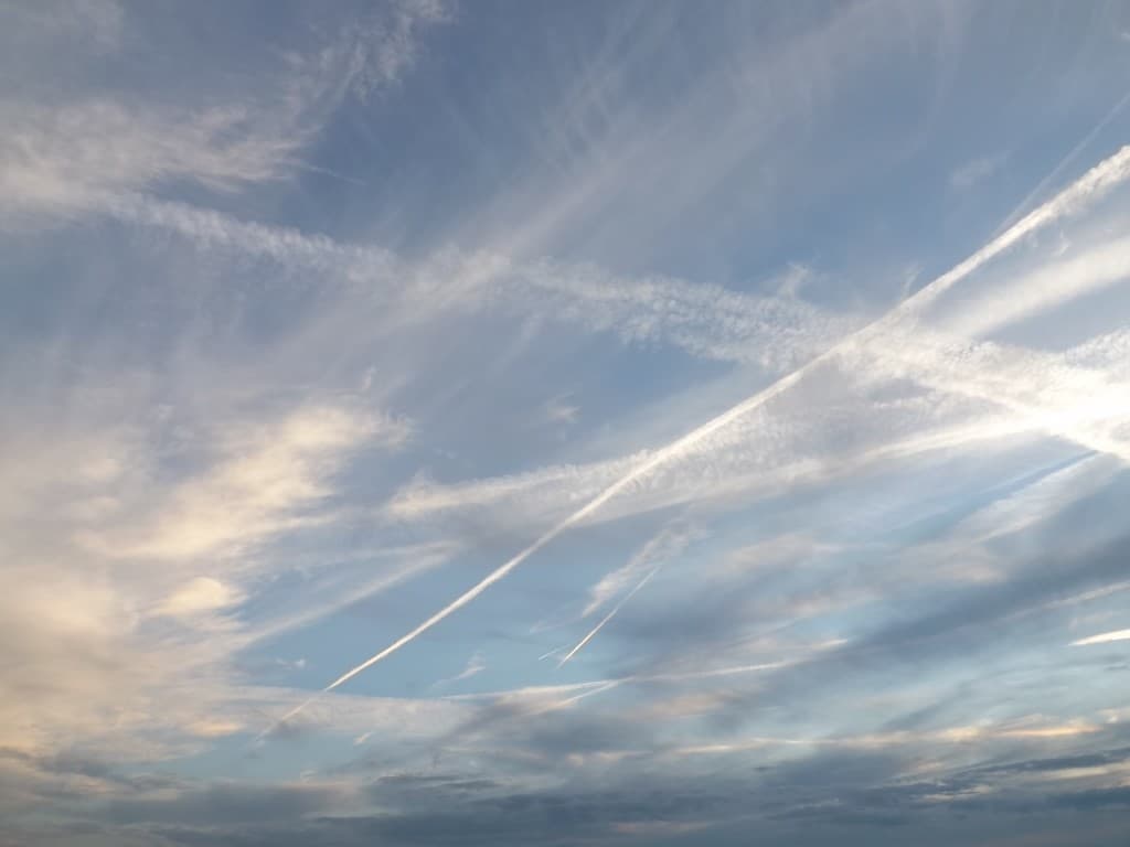 Ciel du soir sans vent