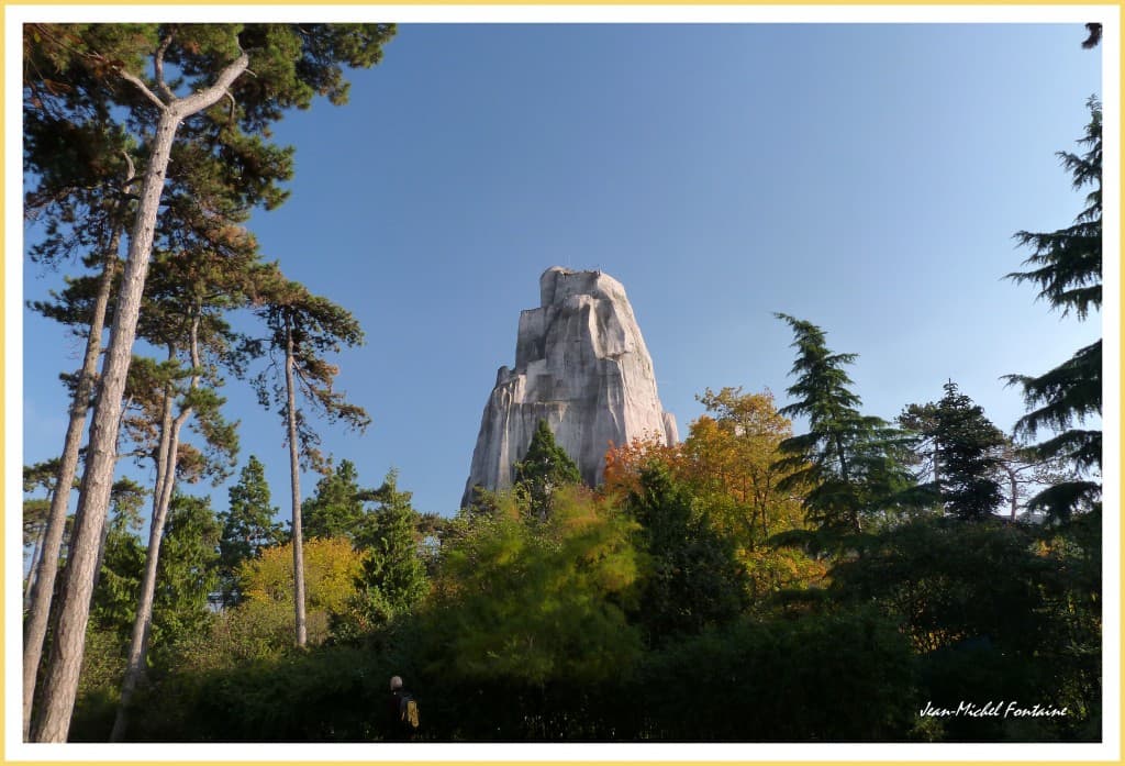 Le Mont Aiguille parisien