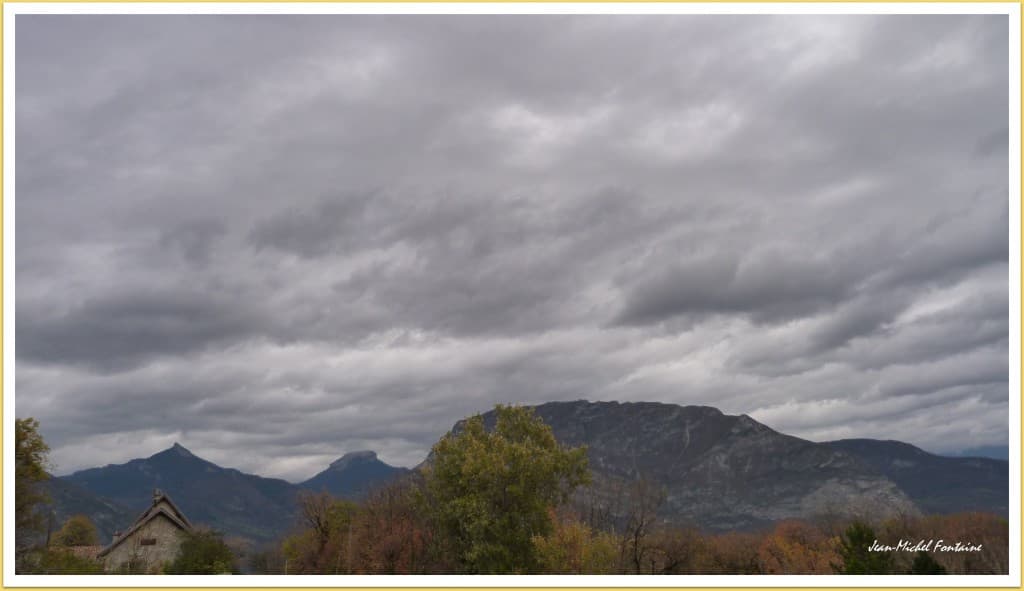 les nuages arrivent...