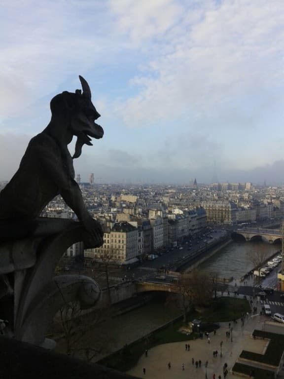 NOTRE DAME