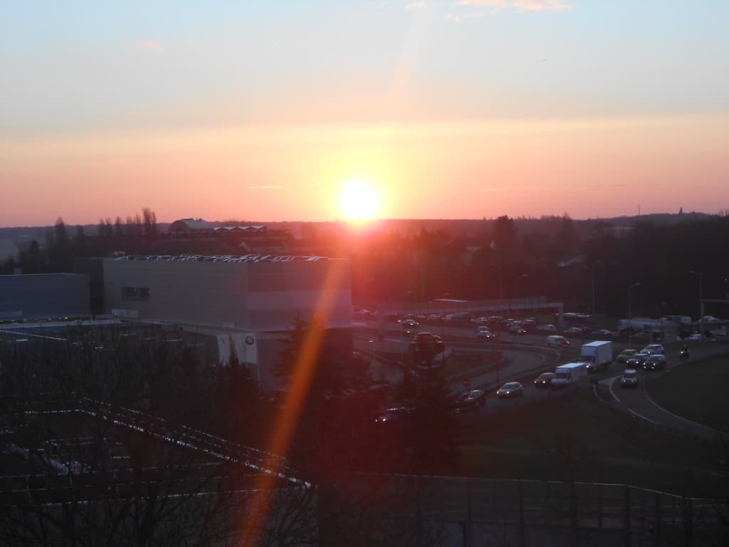 SOLEIL LEVANT SUR VELIZY