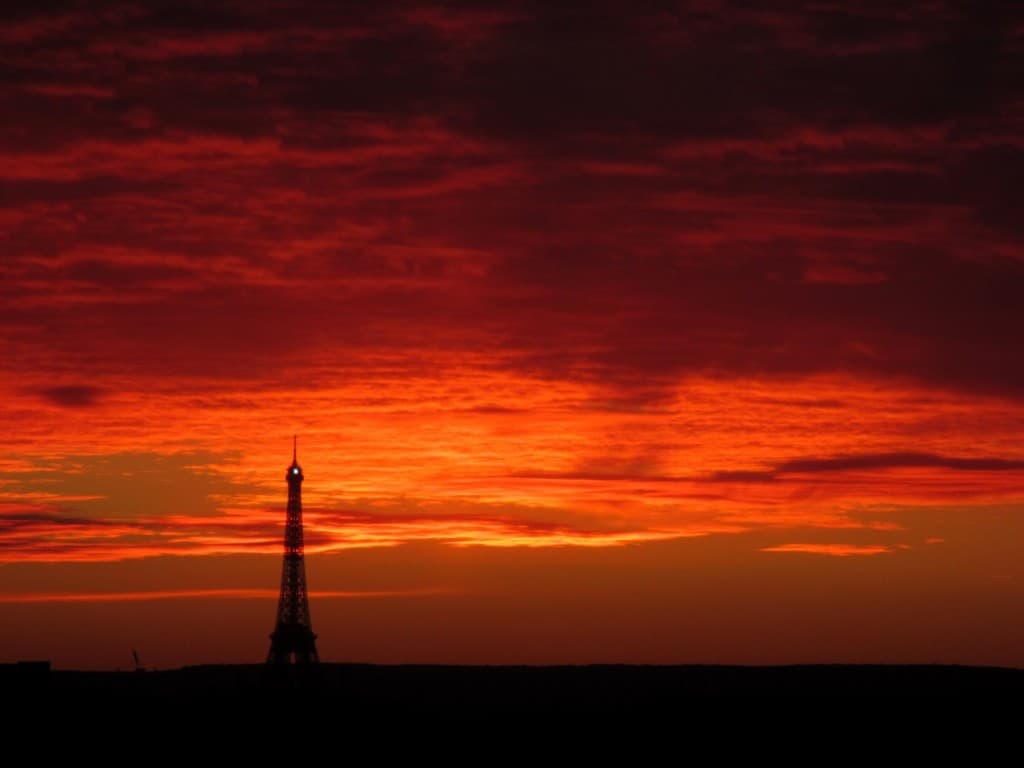 Tour Eiffel, le 21/11/15 au soir.